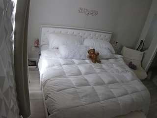 voyeurcam-whitneyoc-01
