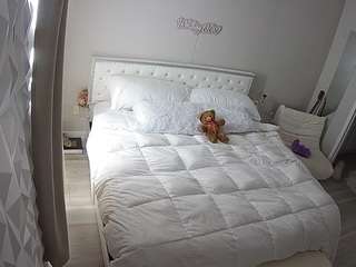 voyeurcam-whitne... Live Webcam on CamSoda