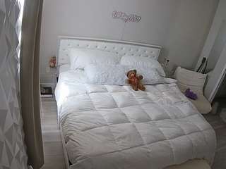 voyeurcam-whitneyoc-01