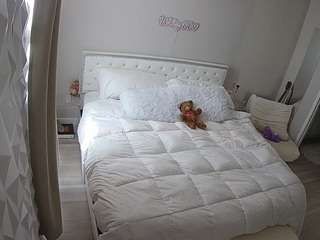 voyeurcam-whitne... Live Webcam on CamSoda