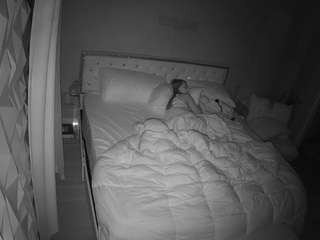 voyeurcam-whitneyoc-01
