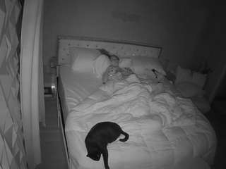 voyeurcam-whitneyoc-01