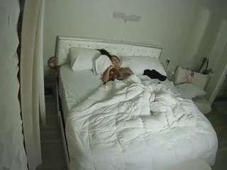 voyeurcam-whitneyoc-01