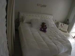 voyeurcam-whitneyoc-01