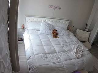 voyeurcam-whitne... Live Webcam on CamSoda