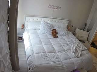 voyeurcam-whitne... Live Webcam on CamSoda