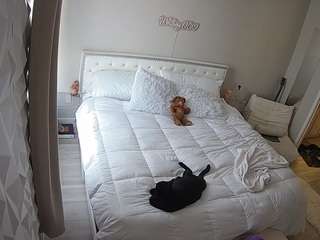 voyeurcam-whitneyoc-01