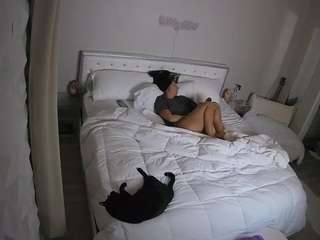 voyeurcam-whitneyoc-01