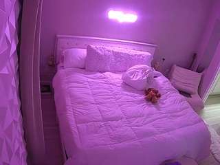 voyeurcam-whitne... Live Webcam on CamSoda