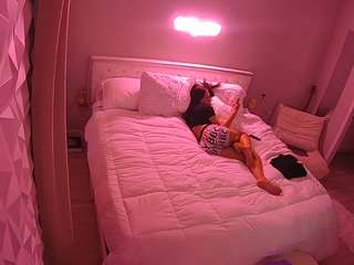 voyeurcam-whitneyoc-01