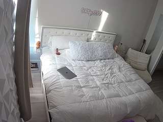 voyeurcam-whitne... Live Webcam on CamSoda