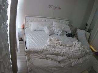 voyeurcam-whitneyoc-01