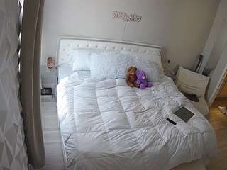 voyeurcam-whitneyoc-01