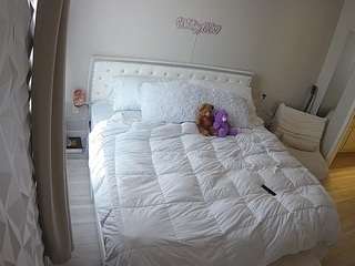 voyeurcam-whitneyoc-01
