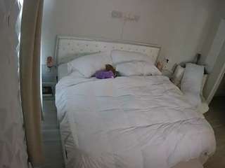 voyeurcam-whitneyoc-01