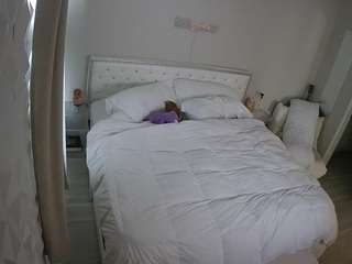 voyeurcam-whitneyoc-01