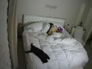 voyeurcam-whitneyoc-01