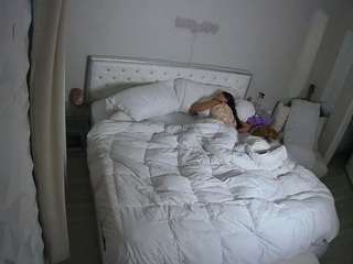 voyeurcam-whitneyoc-01