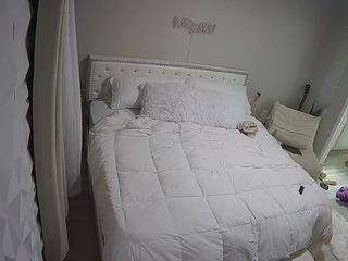 voyeurcam-whitneyoc-01