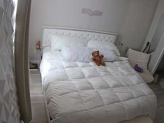 voyeurcam-whitneyoc-01