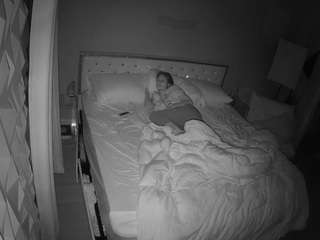 voyeurcam-whitneyoc-01