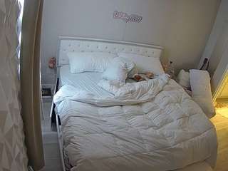 voyeurcam-whitne... Live Webcam on CamSoda