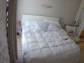 voyeurcam-whitne... Live Webcam on CamSoda