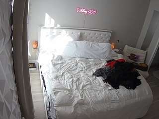 voyeurcam-whitneyoc-01
