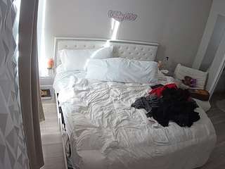 voyeurcam-whitneyoc-01