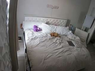 voyeurcam-whitneyoc-01