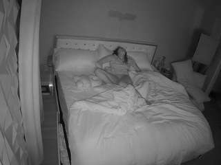 voyeurcam-whitneyoc-01