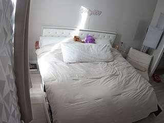 voyeurcam-whitneyoc-01
