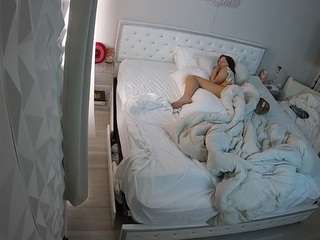 voyeurcam-whitneyoc-01