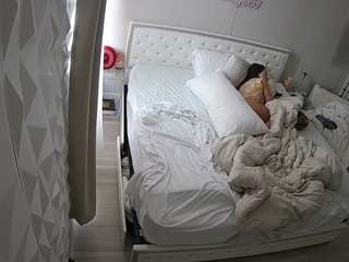 voyeurcam-whitneyoc-01