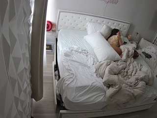 voyeurcam-whitneyoc-01