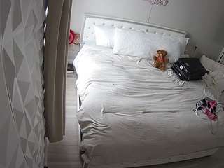 voyeurcam-whitneyoc-01
