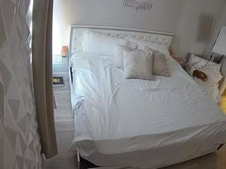 voyeurcam-whitne... Live Webcam on CamSoda
