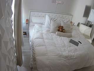 voyeurcam-whitneyoc-01