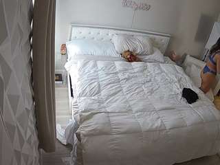 voyeurcam-whitneyoc-01