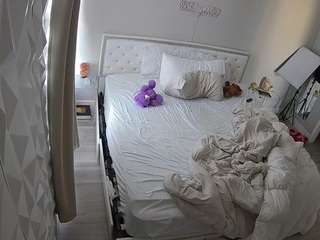 voyeurcam-whitneyoc-01