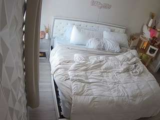 voyeurcam-whitne... Live Webcam on CamSoda