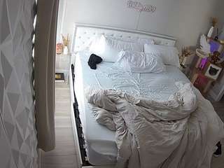 voyeurcam-whitne... Live Webcam on CamSoda