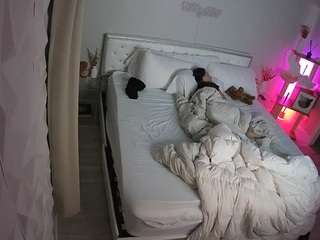 voyeurcam-whitne... Live Webcam on CamSoda