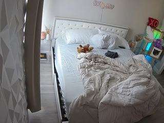 voyeurcam-whitneyoc-01