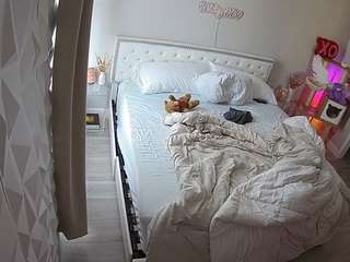 voyeurcam-whitneyoc-01