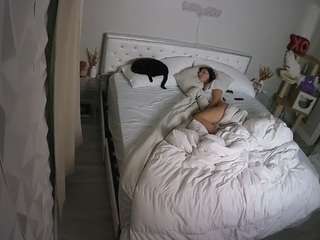 voyeurcam-whitne... Live Webcam on CamSoda