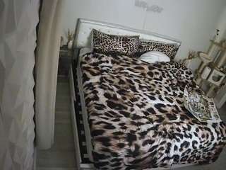 voyeurcam-whitneyoc-01