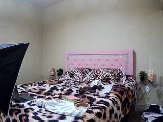 voyeurcam-whitneyoc-01 webcam