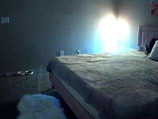 voyeurcam-whitneyoc-01