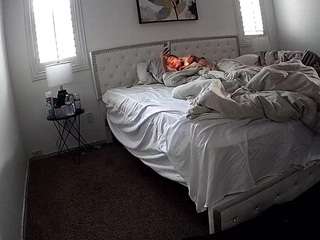 voyeurcam-whitneyoc-01